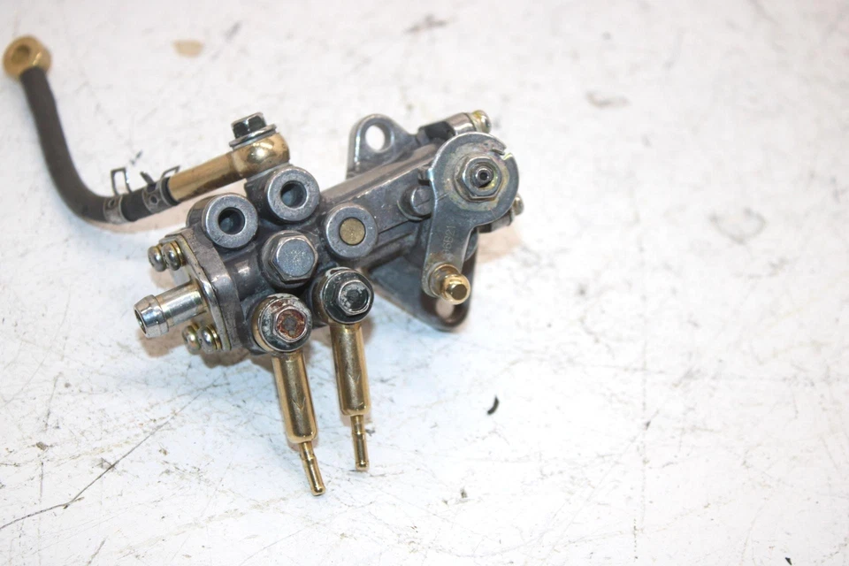 Комплект оригинальных масляных насосов 04 Arctic Cat Firecat 600 Efi 3007-565 SAS7 - Изображение 4 из 4