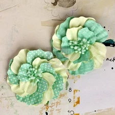 Prima Marketing "Ascot Park Snow Cone" Layered Paper Flowers with Stamen Centers