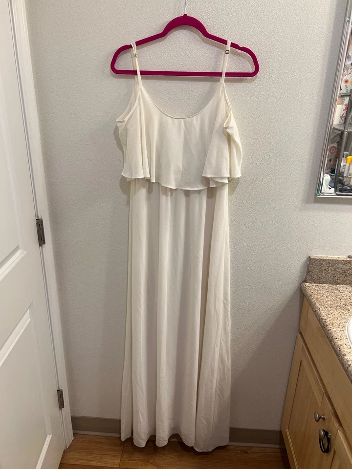 Maxi Vestido Show Me Your MuMu Talla XL Caitlin Volantes Fluido Foto 2 de 4