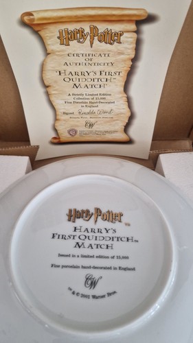 Harry Potter Limited Edition Collection Fine Porcelain Hand-Decorated Plates. - Picture 12 of 17