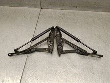 Capot Infiniti Q70