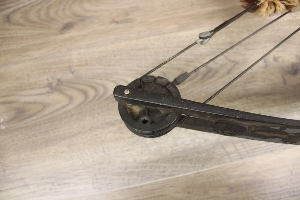 Martin Compound Bow - Image 3 of 4