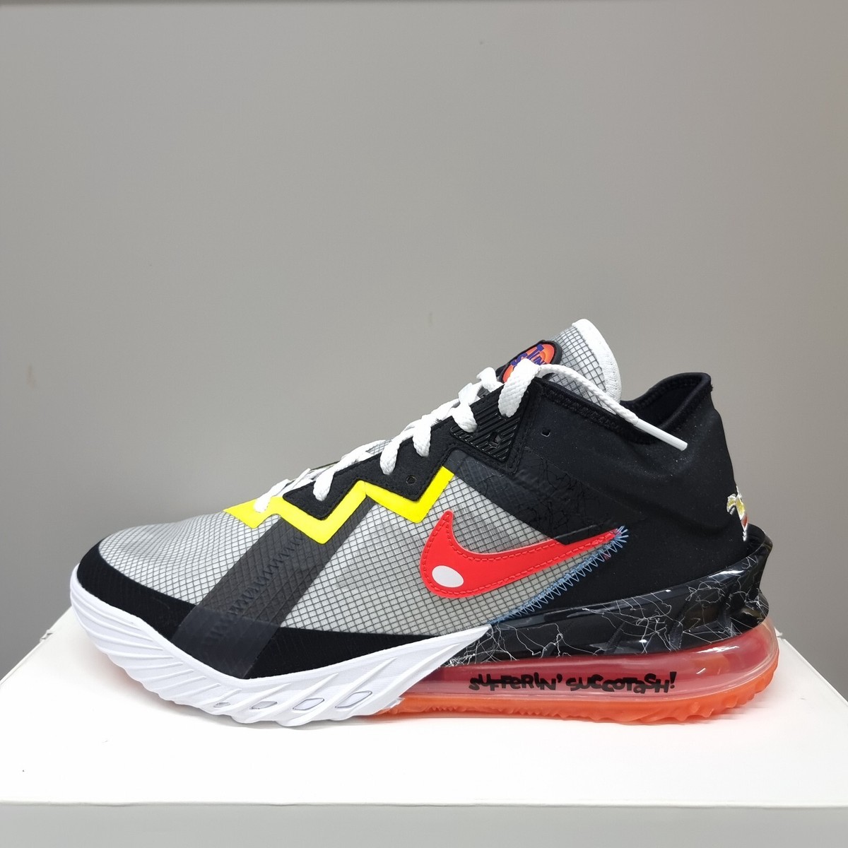NIKE LEBRON XVIII x SPACE JAM (CV7562 103) BASKETBALL TRAINER