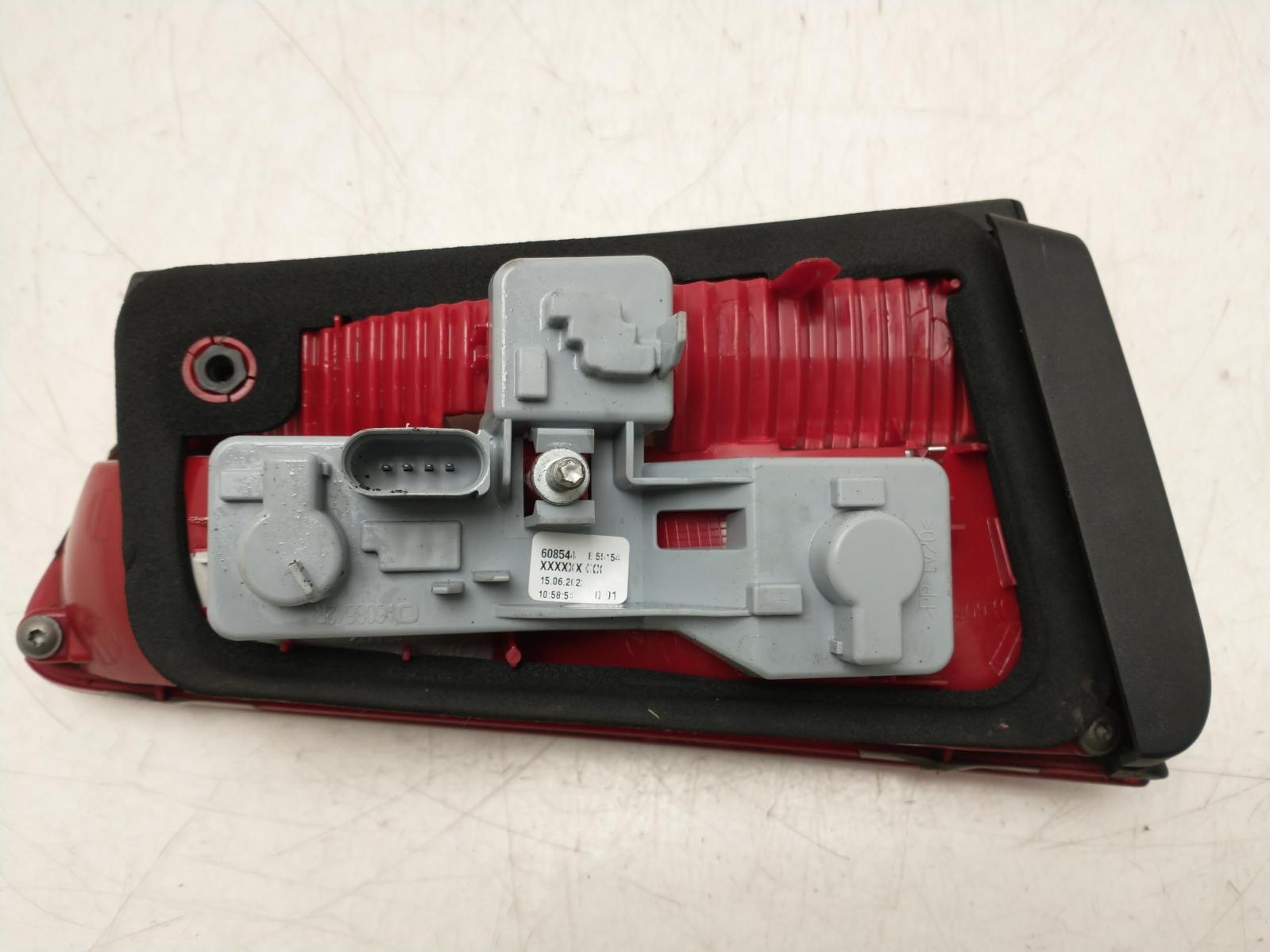 Original Audi A6 Avant Tail Light Right Inside 4G9945094 for sale  