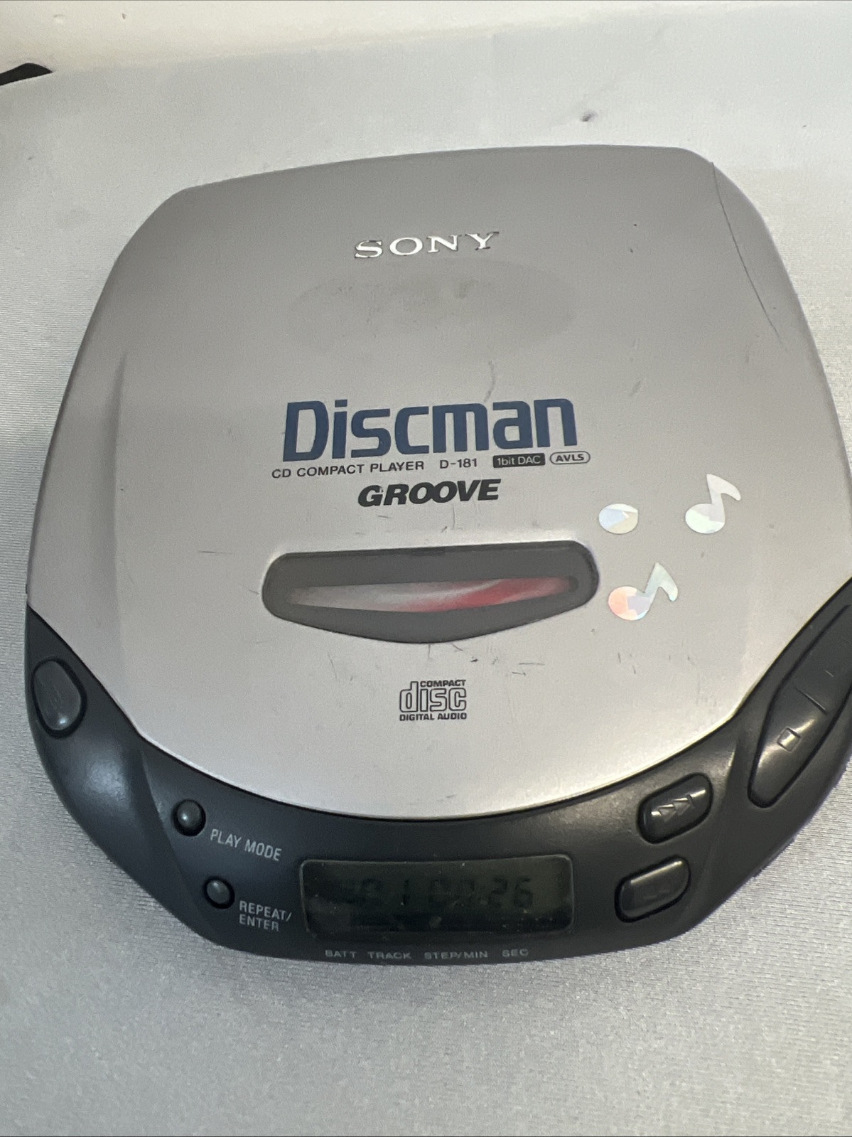 Sony Discman D-181 Personal CD Player /1-bit DAC , Compact Player