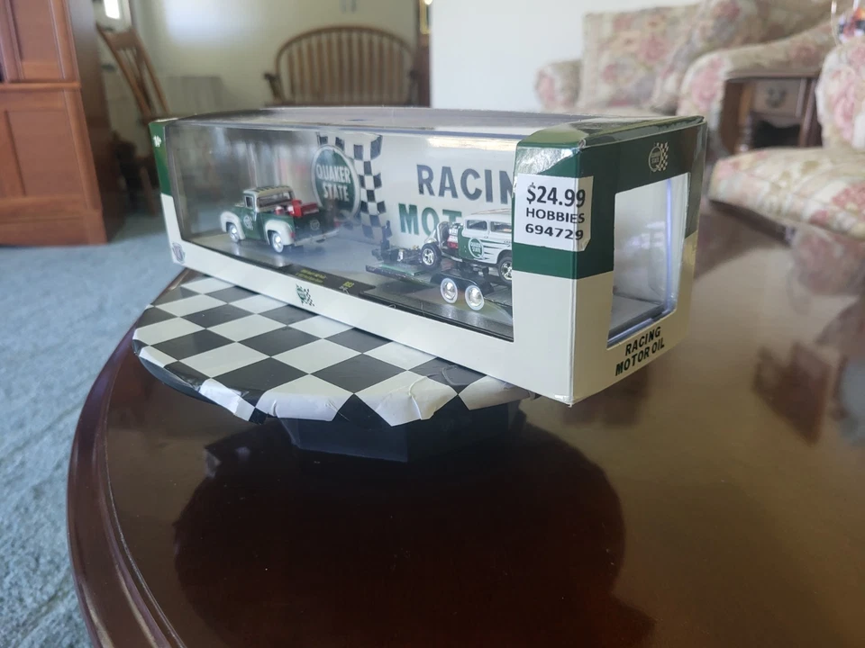1/64 diecast m2 Customized AUTO Haulers Quaker State 56 Ford F 100 & 32 Ford... - Image 2 of 4