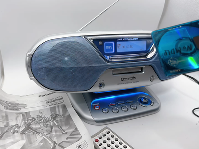 Panasonic RX-MDX61 CD MD Boombox Stereo System w Remote Tested