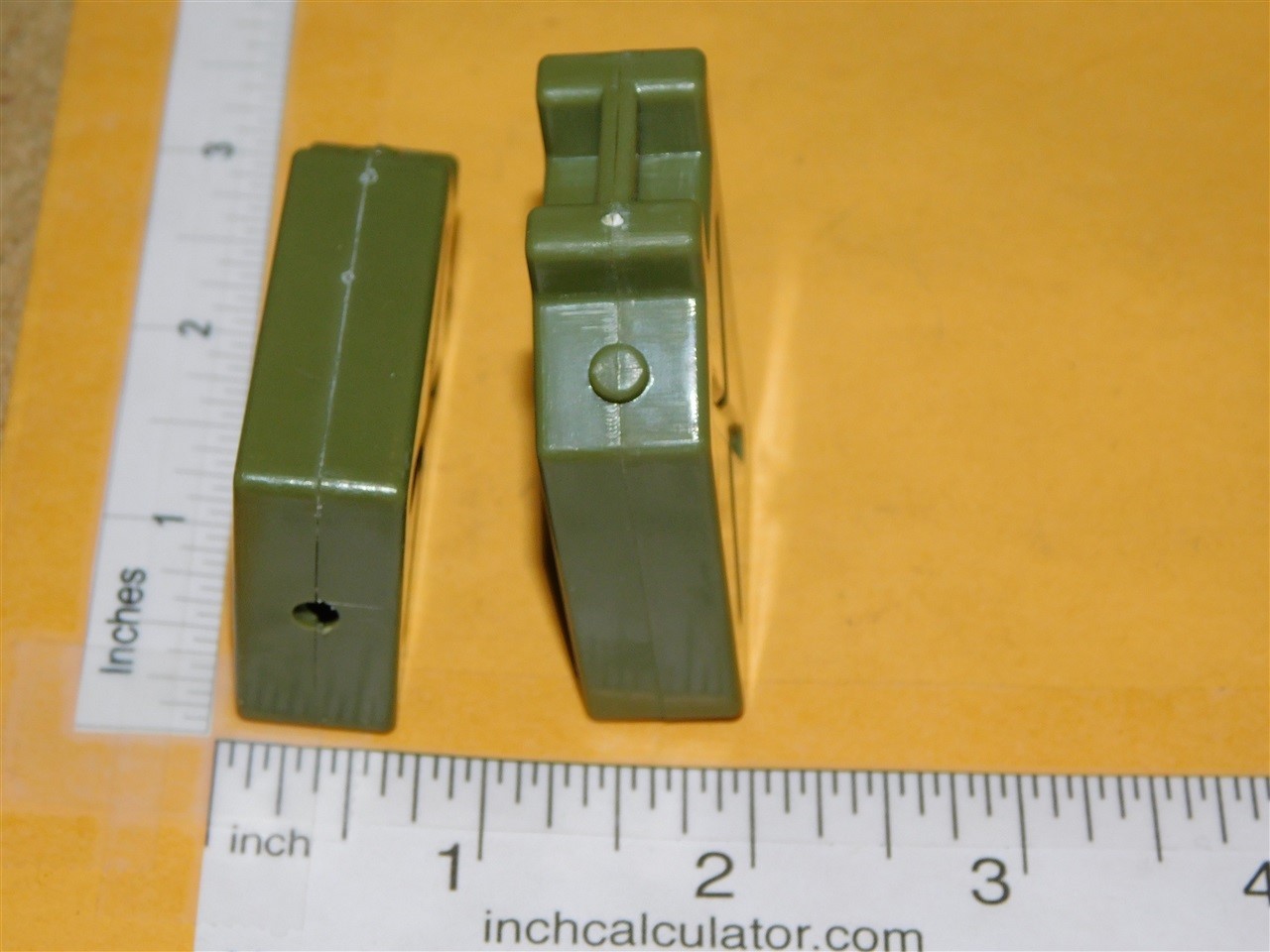 Pair Injection Mold Plastic Gasoline Cans for Tonka Army Jeep & Others TKP-184