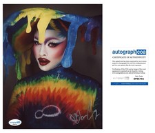 SASHA COLBY SIGNED RUPAUL’S DRAG RACE WINNER 8x10 PHOTO - ACOA COA