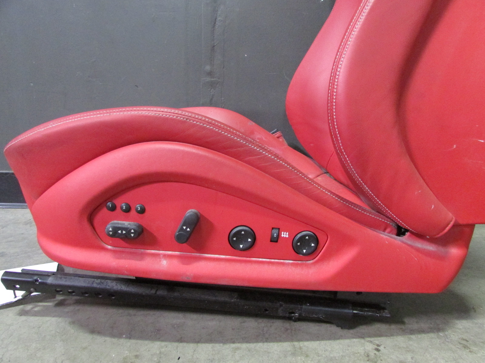 Ferrari California, LH, Left Front Seat, Red, Used