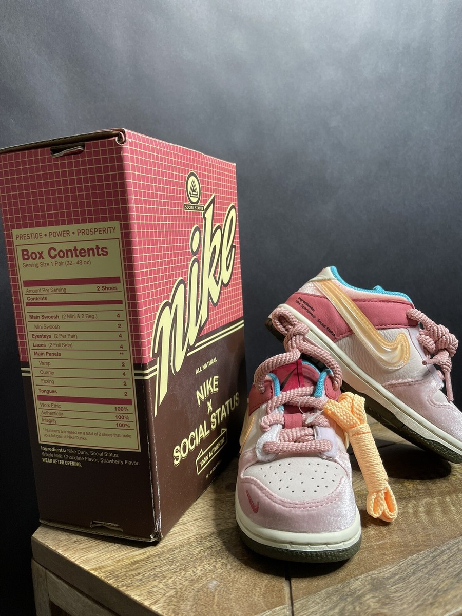 strawberry milk dunks box