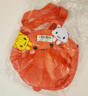 Toreba Exclusive Toreta's Plumpy Bag With Friends Emblem