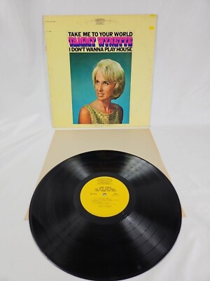 TAMMY WYNETTE ~ TAKE ME TO YOUR WORLD / I DON'T WANNA PLAY HOUSE VINYL RECORD LP