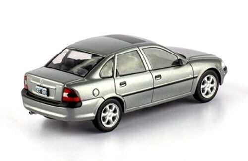 Chevrolet Vectra CD 2.0 16V 1996 Rare Argentina Diecast Car Scale