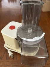 Vintage Betty Crocker~Micro Food Processor~ MODEL BC-1424