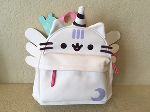 small backpack unicorn