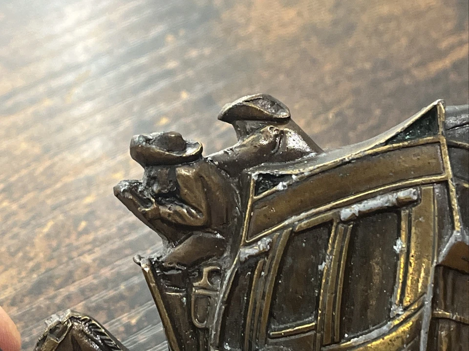 Vintage 1979 BERGAMOT Western Belt Buckle Stage Coach Rodeo Retired Collectible - Image 4 of 4