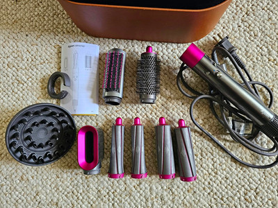 Dyson Airwrap Multi-Styler 1. Gen Grau/Pink mit Aufsätzen & Etui/Box