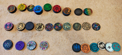 POGS-WORLD POG FEDERATION-KINIS-Vintage 90s Pogs-Plastic 1-24 (+6 Random) & Tube