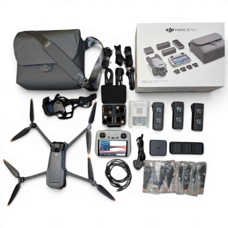 DJI Mavic 3 Pro Fly More Combo Drone - 11 Month DJI Warranty-Excellent Condition