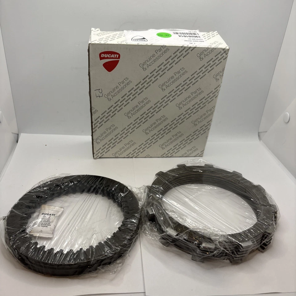 Juego de placas de embrague OEM Ducati Superbike 748R 19020101A nuevo Foto 2 de 4