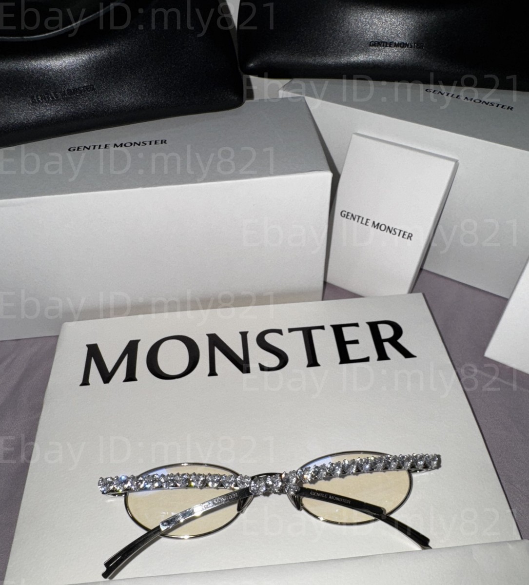 Gentlemonster Sunglasses Jennie - Barrette 02 Silver Frame Clear