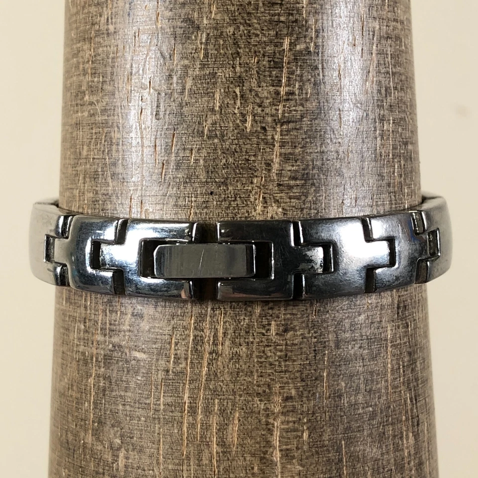 Nine West Women 9W/1013 Fashion Sterling Silver Tone Quartz 18mm Watch 6 1/4" - Image 4 of 4