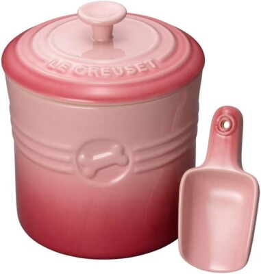 Le Creuset Pet Food Container with Scoop Dog Cat Treats Stocker
