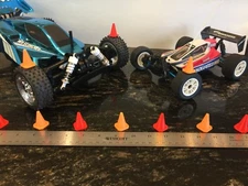 Set of 10 Traffic Safety Cones 28mm for RC 1/10 12 14 16 18 scale PICK A COLOR!