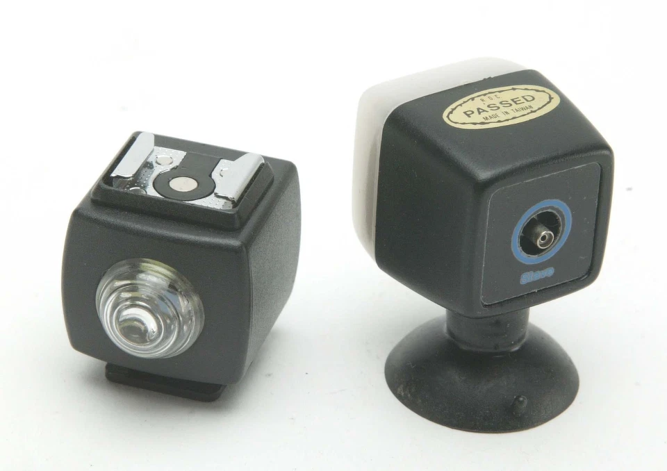 Vintage Two Optical Slaves With Hot Shoe & PC Connection. - Image 2 of 2