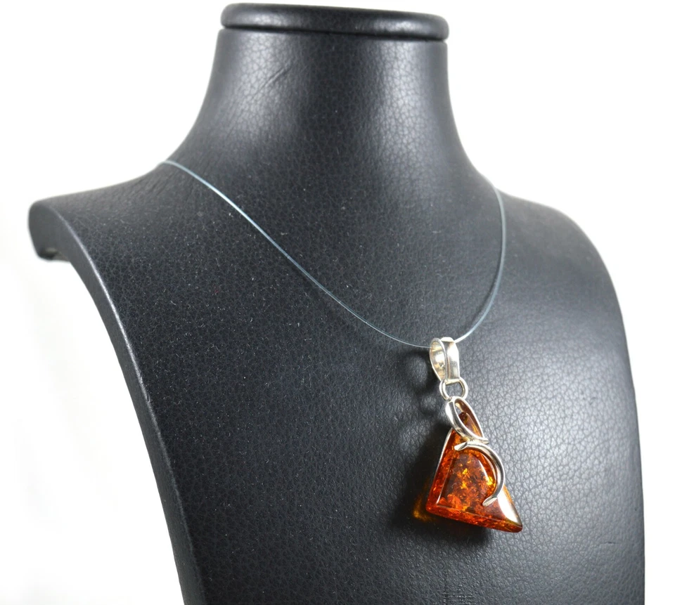Ciondolo in Ambra Baltica e Argento 925 Made In Italy - Immagine 3 di 4