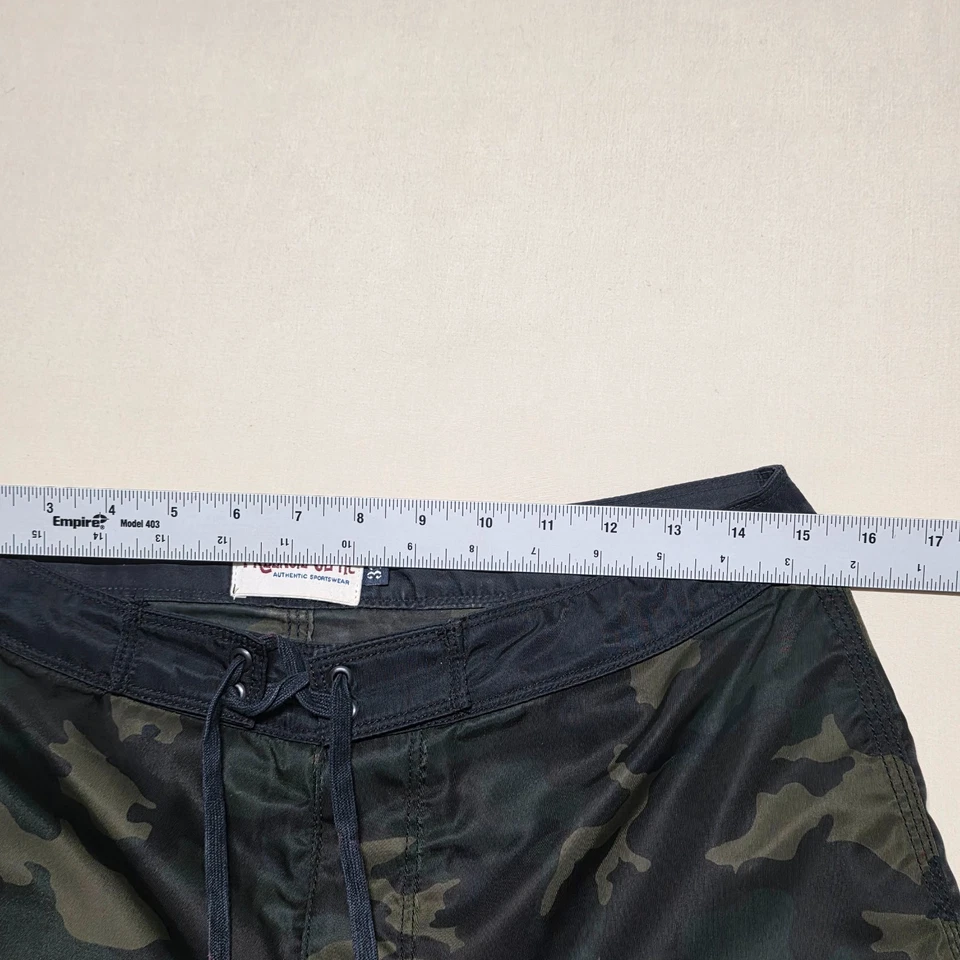 Bañador Freenote de tela para hombre 31 verde camuflaje nailon surf Foto 3 de 4