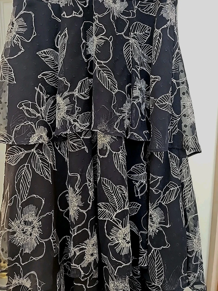 Maxi Vestido Tommy Hilfiger Mujer Volantes Azul Marino/Blanco Estampado Floral Talla 12 Foto 3 de 4