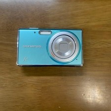 OLYMPUS FE Compact Digital Camera Light Blue Excellent Condition