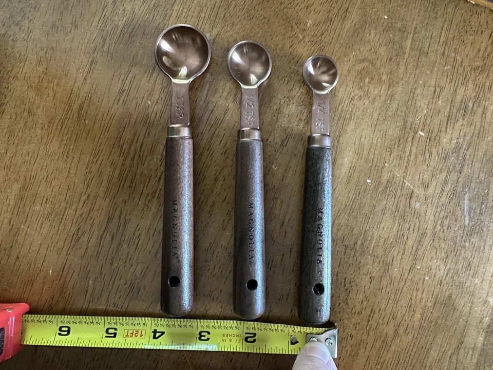 Juego de cuchara medidora Magnolia de 3 piezas de cobre/madera marrón para hornear, cocinar, cocinar Foto 4 de 4
