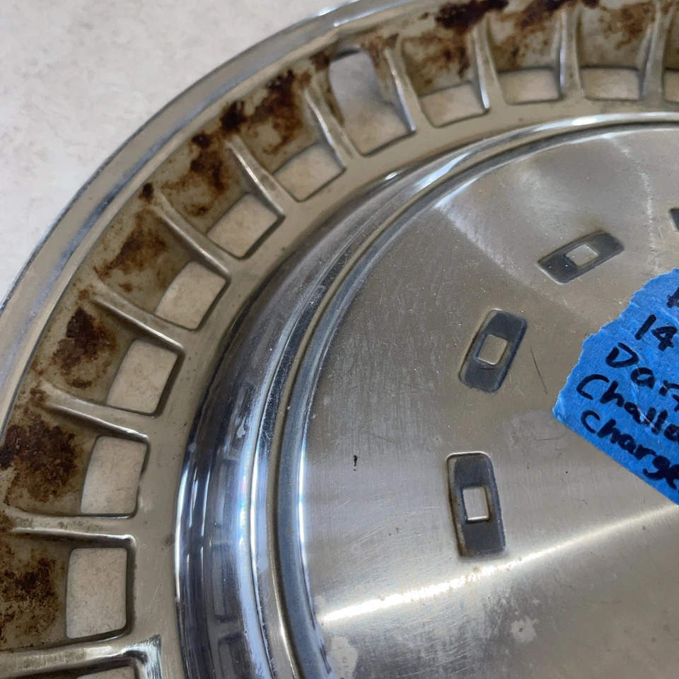 Dodge Charger Challenger Dart 1972 76 tapacubos de 14 pulgadas de colección Steampunk Man Cave Foto 3 de 4