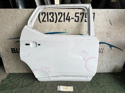 w/dents 2018 2020 2021 2023 CHEVROLET TRAVERSE REAR RIGHT DOOR OEM AY67518