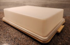 Vintage Tupperware Rectangle Cake Taker Carrier Harvest Gold No Handle 622-7 USA