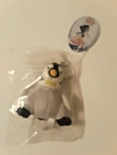 2006 BASIC FUN HAPPY FEET  MUMBLES  KEY CHAIN NEW IN ORIGINAL PACKAGE
