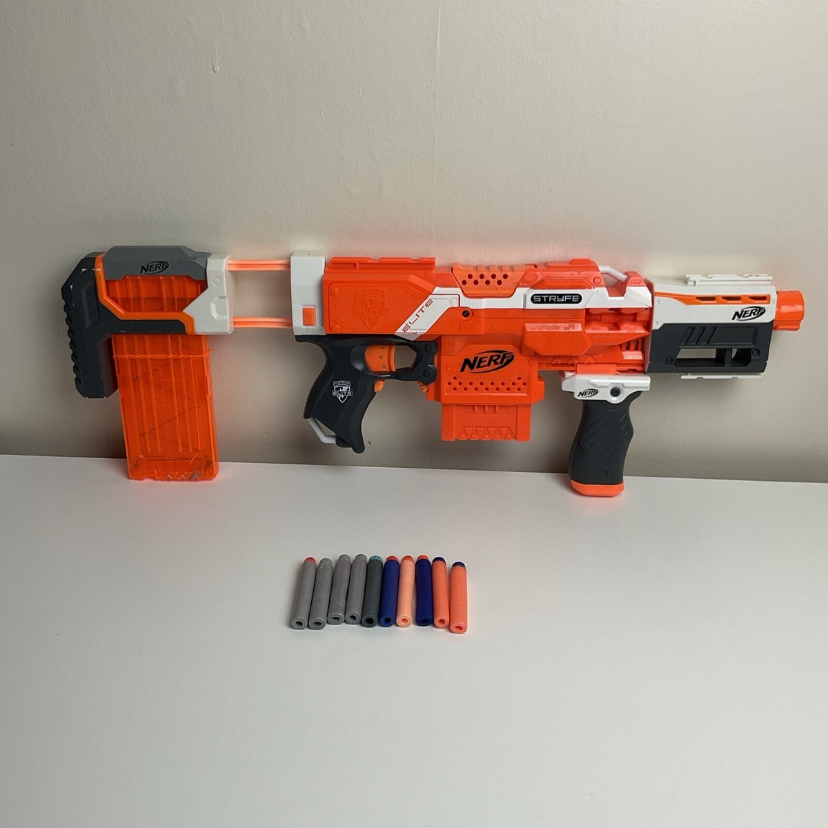 『トイガン美品✨』NERF N-Strike Elite サブマシンガン トイガン美品✨』NERF N-Strike Elite サブマシンガン - メルカリ