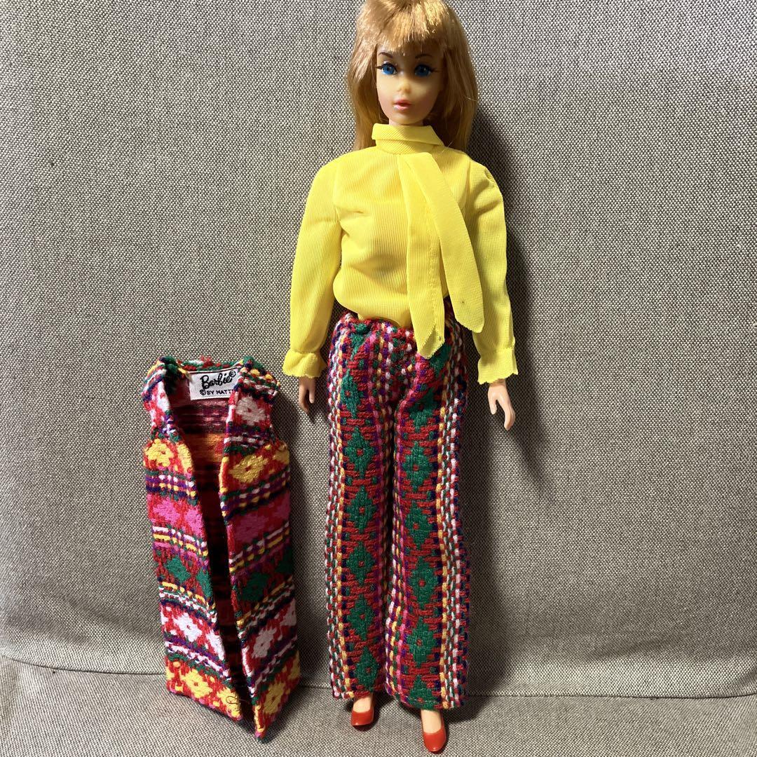 Barbie　bag　バービー　レア　レトロ Vintage Barbie doll with colorful clothes and bag From Japan