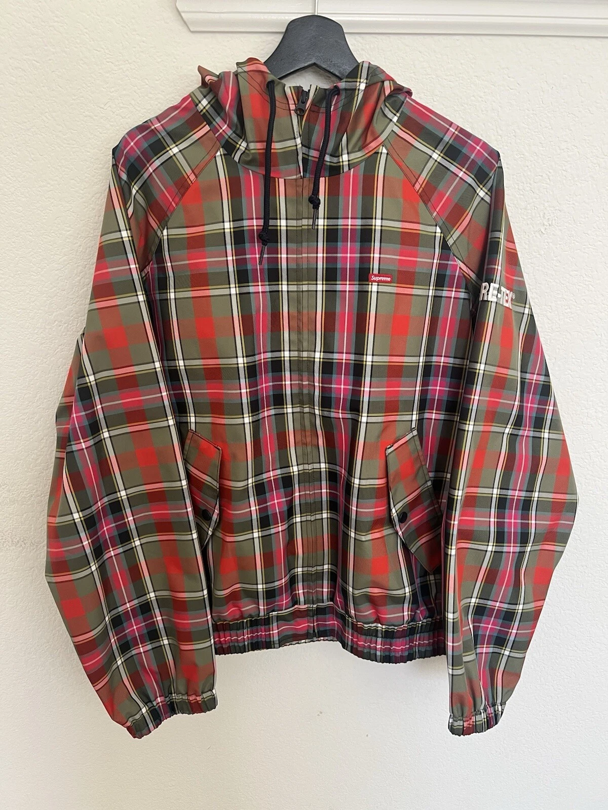 Veste Harrington à capuche Supreme GORE TEX SUP SS19 491 (M)
