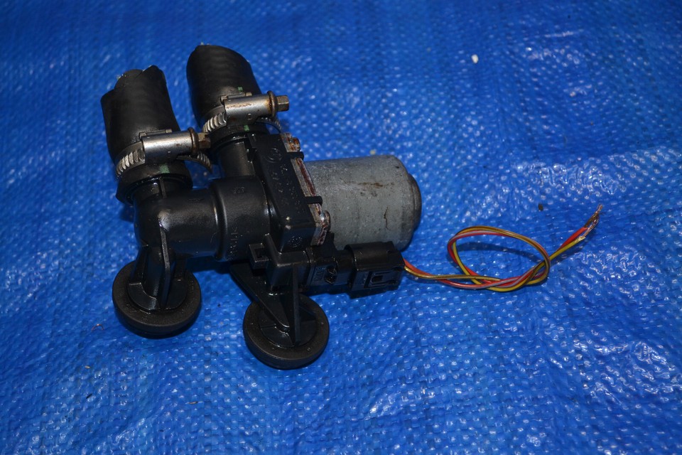 0106 BMW 3 Series E46 Water Heater Control Valve Oem eBay