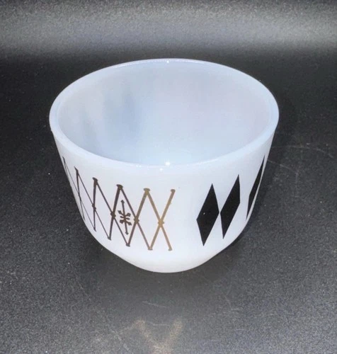 Vtg Federal Glass Milk Glass Atomic Diamond Starburst Bowl Mid Century Modern