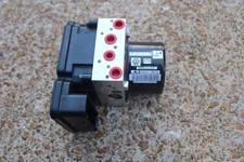 13-14 JETTA 13-15 PASSAT ANTI LOCK BRAKE ABS PUMP MODULE ASSEMBLY 1K0 614 517 EB