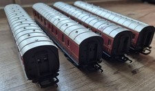 Hornby LMS Rake of Coaches