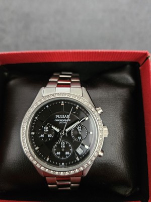   Damen   Armbanduhr  Von Pulsar   Chronograph 100M  Neu  !