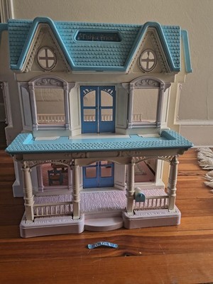 Fisher Price 90s Loving Family Dollhouse With Mom Dad Baby Girl Plus Some Pieces