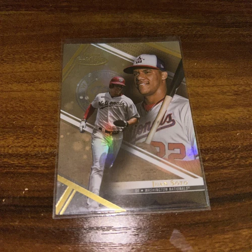 2021 Topps Gold Label Class 1 Juan Soto #30 Washington Nationals