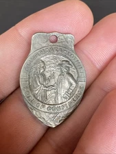 CHARGE COIN STRAWBRIDGE & CLOTHIER DEPT STORE PHILA SEAL OF CONFIDENCE ARROW FOB